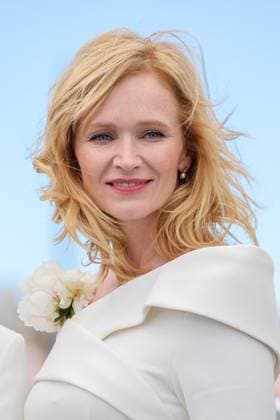 Cannes - Karavan Photocall Anna Geislerova poses during the Karavan (Caravan) photocall at the 78th annual Cannes Film Festival at Palais des Festivals on May 22, 2025 in Cannes, France. Photo by Shootpix ABACAPRESS.COM Cannes France  Copyright: xShootpix ABACAx