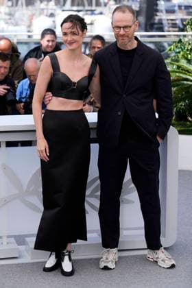 Affeksjonsverdi (Sentimental Value) Photocall - The 78th Annual Cannes Film Festival Renate Reinsve and Joachim Trier attend the Affeksjonsverdi (Sentimental Value) photocall at the 78th annual Cannes Film Festival at Palais des Festivals on May 22, 2025 in Cannes, France. Cannes France  Copyright: xDanielexCifalÃ x originalFilename: cifala-notitle250522_npmGK.jpg