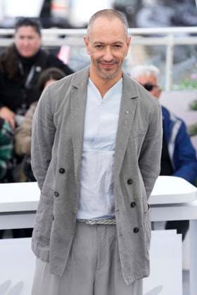 The History Of Sound Photocall - The 78th Annual Cannes Film Festival Oliver Hermanus during The History of Sound photocall at the 78th annual Cannes Film Festival at Palais des Festivals on May 22, 2025 in Cannes, France. Cannes France  Copyright: xDanielexCifalÃ x originalFilename: cifala-notitle250522_npQAd.jpg