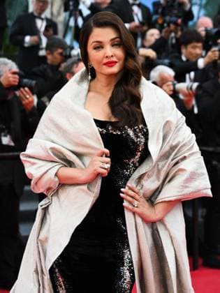 Cannes, 78th Cannes Film Festival 2025 - Evening 10, Red Carpet La Venue De L Avenir (Colours of Time) Cannes, 78th Cannes Film Festival 2025 - Evening 10, Red Carpet La Venue De L Avenir (Colours of Time) . Pictured: Aishwarya Rai Cannes France  Copyright: xIPA ABACAx