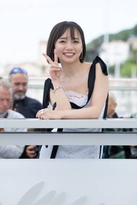 LOVE ON TRIAL Photocall- The 78th Annual Cannes Film Festival KYOKO SAITO attends the LOVE ON TRIAL photocall at the 78th annual Cannes Film Festival at Palais des Festivals on May 22, 2025 in Cannes, France.  Copyright: xKazukoxWakayamax