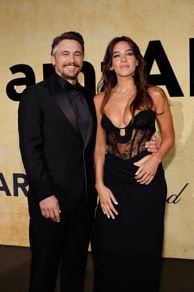 Photocall du gala AmFar 2025 by Chopard à lHôtel du Cap Eden Roc à Antibes James Franco et Izabel Pakzad au photocall du gala AmFar 2025 by Chopard à lHôtel du Cap Eden Roc à Antibes le 22 mai 2025 Moreau Jacovides Bestimage amfAR Gala Cannes 2025 presented by Chopard at Hotel du Cap Eden Roc on May 22, 2025 in Cap dAntibes, France Antibes France  Copyright: xJACOVIDES-MOREAUx xBESTIMAGExJACOVIDES-MOREAUx xBESTIMAGEx
