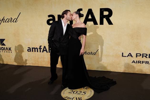 Photocall du gala AmFar 2025 by Chopard à lHôtel du Cap Eden Roc à Antibes Ed Westwick et Amy Jackson au photocall du gala AmFar 2025 by Chopard à lHôtel du Cap Eden Roc à Antibes le 22 mai 2025 Moreau Jacovides Bestimage amfAR Gala Cannes 2025 presented by Chopard at Hotel du Cap Eden Roc on May 22, 2025 in Cap dAntibes, France Antibes France  Copyright: xJACOVIDES-MOREAUx xBESTIMAGExJACOVIDES-MOREAUx xBESTIMAGEx