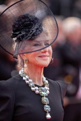 Cannes - Colours Of Time Red Carpet Helen Mirren attends the La Venue De L avenir (Colours Of Time) red carpet at the 78th annual Cannes Film Festival at Palais des Festivals on May 22, 2025 in Cannes, France. Photo by Shootpix ABACAPRESS.COM Cannes France  Copyright: xShootPix ABACAx