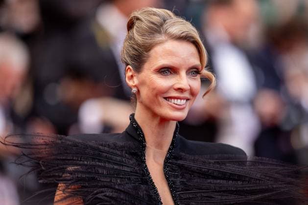 Cannes - Colours Of Time Red Carpet Sylvie Tellier attends the La Venue De L avenir (Colours Of Time) red carpet at the 78th annual Cannes Film Festival at Palais des Festivals on May 22, 2025 in Cannes, France. Photo by Shootpix ABACAPRESS.COM Cannes France  Copyright: xShootPix ABACAx