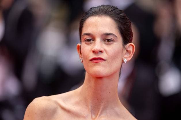 Cannes - Colours Of Time Red Carpet Suzanne Lindon attend the La Venue De L avenir (Colours Of Time) red carpet at the 78th annual Cannes Film Festival at Palais des Festivals on May 22, 2025 in Cannes, France. Photo by Shootpix ABACAPRESS.COM Cannes France  Copyright: xShootPix ABACAx