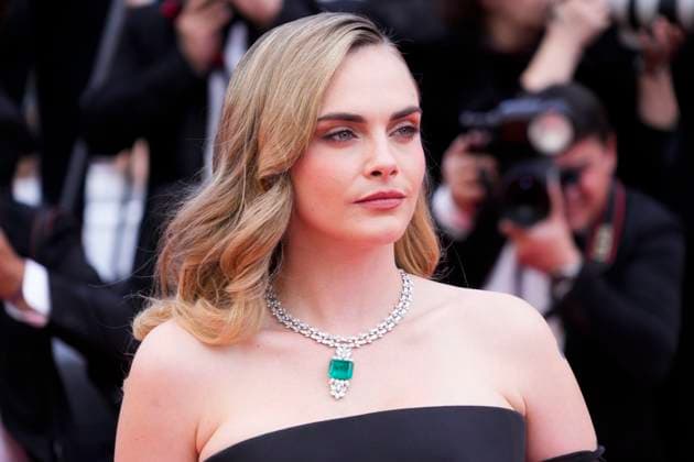 La Venue De L avenir (Colours Of Time) Red Carpet - The 78th Annual Cannes Film Festival Cara Delevingne attends the La Venue De L avenir (Colours Of Time) red carpet at the 78th annual Cannes Film Festival at Palais des Festivals on May 22, 2025 in Cannes, France. Cannes France  Copyright: xDanielexCifalÃ x originalFilename: cifala-notitle250522_npNuB.jpg