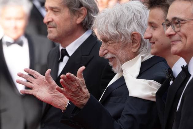 78. Internationalen Filmfestspiele von Cannes 2025 Cannes, Frankreich - 22.5.2024: Pierre Richard während des - La Venue De L avenir (Colours Of Time) - Roten Teppichs während der 78. Internationalen Filmfestspiele von Cannes. Die 78. Internationalen Filmfestspiele von Cannes finden vom 13. bis 24. Mai 2025 statt. Provence-Alpes-Cote d Azur