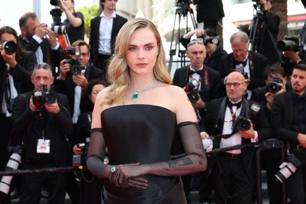 La Venue De L avenir (Colours Of Time) Red Carpet at the 78th Annual Cannes Film Festival Cara Delevingne - La Venue De L avenir (Colours Of Time) Red Carpet at the 78th Annual Cannes Film Festival in Cannes, France on May 22, 2025.  Copyright: x Chassery+Courdjix