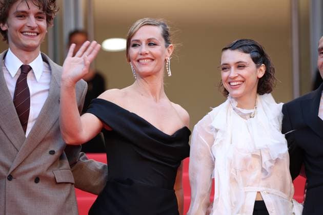 La Venue De L avenir (Colours Of Time) Red Carpet at the 78th Annual Cannes Film Festival CÃ cile de France - La Venue De L avenir (Colours Of Time) Red Carpet at the 78th Annual Cannes Film Festival in Cannes, France on May 22, 2025.  Copyright: x Chassery+Courdjix