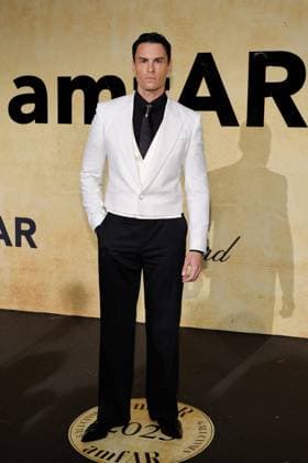 Photocall du gala AmFar 2025 by Chopard à lHôtel du Cap Eden Roc à Antibes Baptiste Giabiconi au photocall du gala AmFar 2025 by Chopard à lHôtel du Cap Eden Roc à Antibes le 22 mai 2025 Moreau Jacovides Bestimage amfAR Gala Cannes 2025 presented by Chopard at Hotel du Cap Eden Roc on May 22, 2025 in Cap dAntibes, France Antibes France  Copyright: xJACOVIDES-MOREAUx xBESTIMAGExJACOVIDES-MOREAUx xBESTIMAGEx