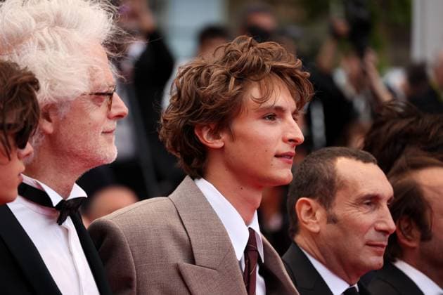78eme Festival International du Film de Cannes Montée des marches du film La venue de lavenir 78th International Cannes Film Festival Red carpet for La venue de lavenir movie 444961 2025 05 22 France Schneider, Vassili  Copyright: xIvankaxVoisinx xStarfacex STAR_444961_036