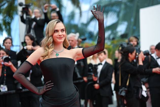 78eme Festival International du Film de Cannes Montée des marches du film La venue de lavenir 78th International Cannes Film Festival Red Carpet of La venue de lavenir movie Festival de Cannes 2025 red carpet La Venue de l Avenir Cara Delevingne 444963 2025 05 22 Cannes France  Copyright: xLionelxGuericolas MPPx STAR_444963_084