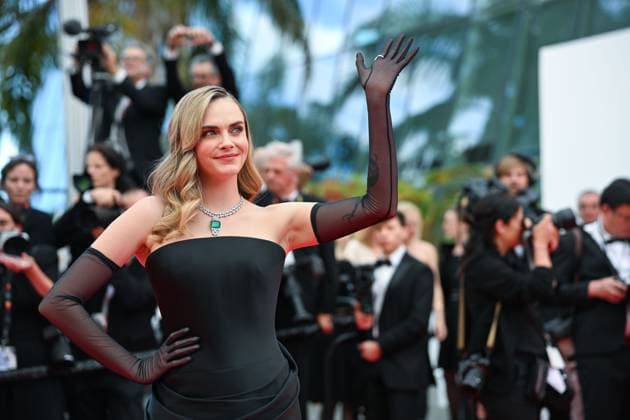 78eme Festival International du Film de Cannes Montée des marches du film La venue de lavenir 78th International Cannes Film Festival Red Carpet of La venue de lavenir movie Festival de Cannes 2025 red carpet La Venue de l Avenir Cara Delevingne 444963 2025 05 22 Cannes France  Copyright: xLionelxGuericolas MPPx STAR_444963_085