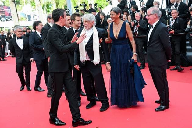 78eme Festival International du Film de Cannes Montée des marches du film La venue de lavenir 78th International Cannes Film Festival Red Carpet of La venue de lavenir movie Festival de Cannes 2025 red carpet La Venue de l Avenir Pierre Richard,Ceyla Lacerda 444963 2025 05 22 Cannes France  Copyright: xLionelxGuericolas MPPx STAR_444963_094