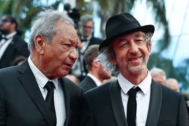 78eme Festival International du Film de Cannes Montée des marches du film La venue de lavenir 78th International Cannes Film Festival Red Carpet of La venue de lavenir movie Festival de Cannes 2025 red carpet La Venue de lAvenir Tony Gatlif, Arthur H 444963 2025 05 22 Cannes France  Copyright: xLionelxGuericolas MPPx STAR_444963_110