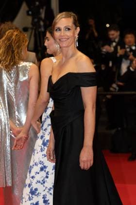 B Descente des marches du film La venue de lavenir lors du 78ème Festival International du Film de Cannes Cécile de France Bijoux Tasaki Descente des marches du film La venue de lavenir lors du 78ème Festival International du Film de Cannes, au Palais des Festivals à Cannes Le 22 mai 2025 Olivier Borde Bestimage People leaving the red carpet for the movie Colours of time during the 78th Cannes International Film Festival at the Palais des Festivals in Cannes, France On may 22th 2025 Cannes France  Copyright: xOLIVIERxBORDEx xBESTIMAGExOLIVIERxBORDEx xBESTIMAGEx