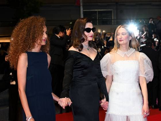 Internationale Filmfestspiele von Cannes, Kuang Ye Shi Dai - Resurrection Premiere Cannes, 78th Cannes Film Festival 2025 - Evening 10, Red Carpet Resurrection (Resurrection) . Cannes, 78th Cannes Film Festival 2025 - Evening 10, Red Carpet Resurrection (Resurrection) . Pictured: Leïla Slimani, Juliette Binoche, Alba Rohrwacher Cannes  Copyright: xIPA ABACAx