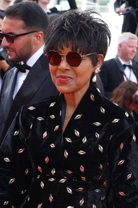 78eme Festival International du Film de Cannes Montée des marches du film La venue de lavenir 78th Cannes Film Festival Red carpet of the film La venue de lavenir Euzhan Palcy 444965 2025 05 22 Cannes France  Copyright: xIsabellexVautierx xStarfacex STAR_444965_005