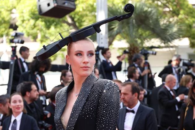 78eme Festival International du Film de Cannes Montée des marches du film La venue de lavenir 78th Cannes Film Festival Red carpet of the film La venue de lavenir Magda Swider 444965 2025 05 22 Cannes France  Copyright: xIsabellexVautierx xStarfacex STAR_444965_010