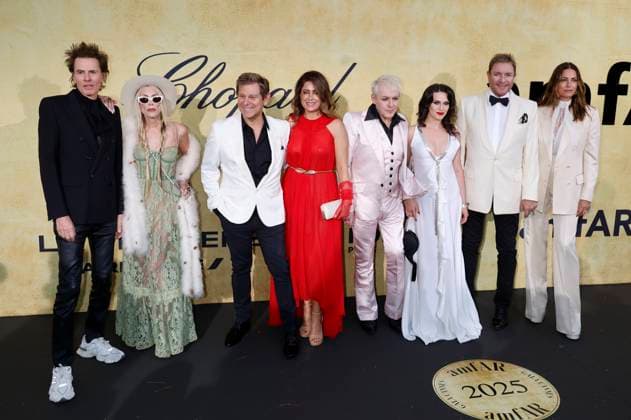John Taylor, Gela Nash, Roger Taylor, Gisella Bernales, Nick Rhodes, Alexandra Stama, Simon Le Bon and Yasmin Le Bon at the 31 amfAR Gala Cannes as part of the Festival de Cannes 2025 78 Cannes International Film Festival at the Hô tel du Cap Eden Roc Antibes, 22 05 2025 Foto:xD.xBedrosianx xFuturexImagex amfar_5574