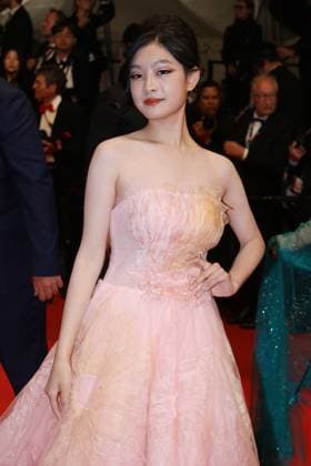 Internationale Filmfestspiele von Cannes, Kuang Ye Shi Dai - Resurrection Premiere Cannes - Resurrection Screening JD Kim Yuna attend the red carpet and screening of Resurrection in Cannes, France, on May 22, 2025, as part of the Cannes Film Festival. Photo by Jerome Domine ABACAPRESS.COM Cannes France  Copyright: xDominexJerome ABACAx