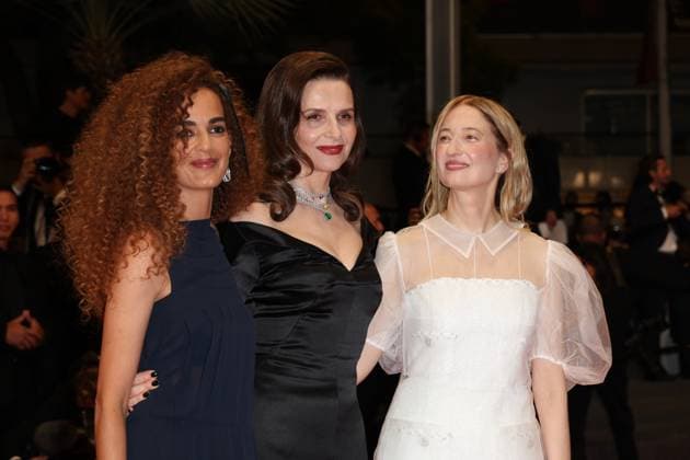 Internationale Filmfestspiele von Cannes, Kuang Ye Shi Dai - Resurrection Premiere Resurrection (RÃ surrection) Red Carpet at the 78th Annual Cannes Film Festival Alba Rohrwacher, Juliette Binoche and LeÃ¯la Slimani - Resurrection (RÃ surrection) Red Carpet at the 78th Annual Cannes Film Festival in Cannes, France on May 22, 2025.  Copyright: x Chassery+Courdjix