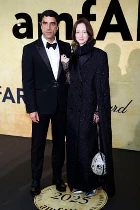 Karim Saleh and Andrea Riseborough at the 31 amfAR Gala Cannes as part of the Festival de Cannes 2025 78 Cannes International Film Festival at the Hôtel du Cap Eden Roc Antibes, 22 05 2025 Foto:xD.xBedrosianx xFuturexImagex amfar_5618