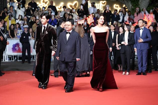 Internationale Filmfestspiele von Cannes, Kuang Ye Shi Dai - Resurrection Premiere Resurrection (RÃ surrection) Red Carpet at the 78th Annual Cannes Film Festival Mark Chao, Jackson Yee, Gengxi Li, Gan Bi, Yongzhong Chen, Shu Qi and Jue Huan - Resurrection (RÃ surrection) Red Carpet at the 78th Annual Cannes Film Festival in Cannes, France on May 22, 2025.  Copyright: x Chassery+Courdjix