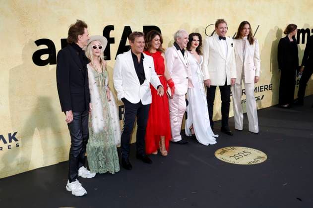 John Taylor, Gela Nash, Roger Taylor, Gisella Bernales, Nick Rhodes, Alexandra Stama, Simon Le Bon and Yasmin Le Bon at the 31 amfAR Gala Cannes as part of the Festival de Cannes 2025 78 Cannes International Film Festival at the Hô tel du Cap Eden Roc Antibes, 22 05 2025 Foto:xD.xBedrosianx xFuturexImagex amfar_5647