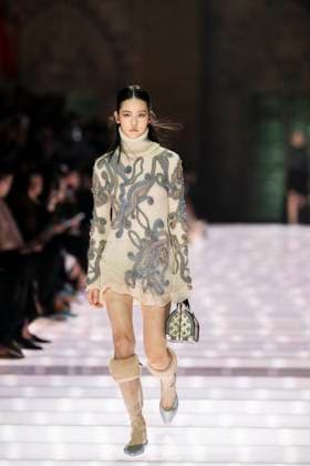 Louis Vuitton Cruise 2026 Runway - Avignon A model walks the runway during the Louis Vuitton Cruise 2026 fashion show at Palais des Papes ( Palace of the Popes ), in Avignon, France on May 22, 2025. Photo by Eliot Blondet ABACAPRESS.COM Avignon France France  Copyright: xBlondetxEliot ABACAx