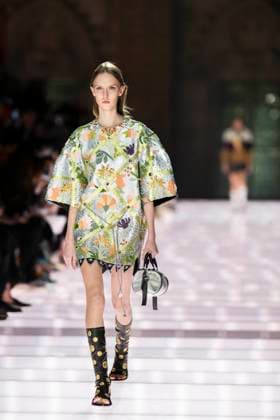 Louis Vuitton Cruise 2026 Runway - Avignon A model walks the runway during the Louis Vuitton Cruise 2026 fashion show at Palais des Papes ( Palace of the Popes ), in Avignon, France on May 22, 2025. Photo by Eliot Blondet ABACAPRESS.COM Avignon France France  Copyright: xBlondetxEliot ABACAx