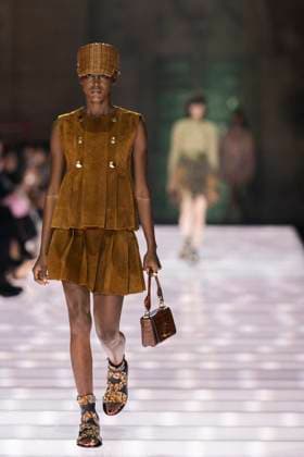 Louis Vuitton Cruise 2026 Runway - Avignon A model walks the runway during the Louis Vuitton Cruise 2026 fashion show at Palais des Papes ( Palace of the Popes ), in Avignon, France on May 22, 2025. Photo by Eliot Blondet ABACAPRESS.COM Avignon France France  Copyright: xBlondetxEliot ABACAx