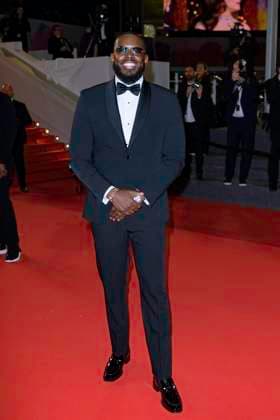 Internationale Filmfestspiele von Cannes, Kuang Ye Shi Dai - Resurrection Premiere Cannes Resurrection Red Carpet NG KeBlack attending the ‘‘Resurrection (Résurrection)’ Screening and Red Carpet at Palais Des Festivals in Cannes, France on May 23 2025 as part of the 78th Cannes Film Festival. Photo by Nicolas Genin ABACAPRESS.COM Cannes France  Copyright: xGeninxNicolas ABACAx