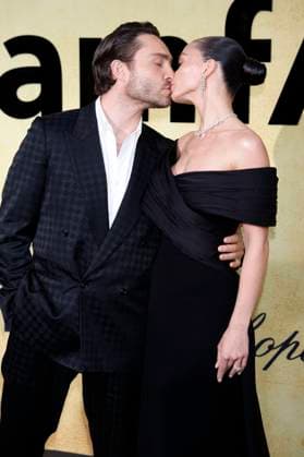 Ed Westwick with wife Amy Jackson at the 31 amfAR Gala Cannes as part of the Festival de Cannes 2025 78 Cannes International Film Festival at the HÃ tel du Cap Eden Roc Antibes, 22 05 2025 Foto:xD.xBedrosianx xFuturexImagex amfar_5729