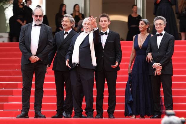 Cannes - La Venue de l Avenir Screening JD Gustave de Kervern, Frederic Niedermayer, Louis-Do de Lencquesaing, Pierre Richard, Timi-Joy Marbot, Ceyla Lacerda attend the red carpet and screening of La Venue de l Avenir in Cannes, France, on May 22, 2025, as part of the Cannes Film Festival. Photo by Jerome Domine ABACAPRESS.COM Cannes France  Copyright: xDominexJerome ABACAx