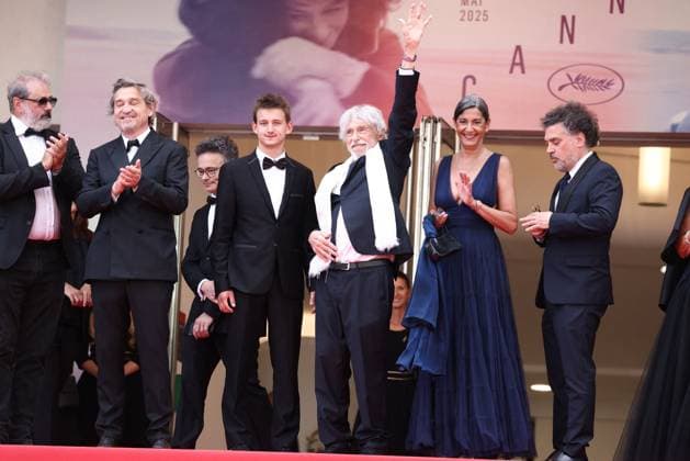 Cannes - La Venue de l Avenir Screening JD Gustave de Kervern, Frederic Niedermayer, Louis-Do de Lencquesaing, Pierre Richard, Timi-Joy Marbot, Ceyla Lacerda attend the red carpet and screening of La Venue de l Avenir in Cannes, France, on May 22, 2025, as part of the Cannes Film Festival. Photo by Jerome Domine ABACAPRESS.COM Cannes France  Copyright: xDominexJerome ABACAx