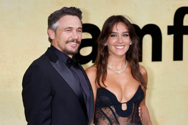 James Franco and Izabel Pakzad at the 31 amfAR Gala Cannes as part of the Festival de Cannes 2025 78 Cannes International Film Festival at the Hôtel du Cap Eden Roc Antibes, 22 05 2025 Foto:xD.xBedrosianx xFuturexImagex amfar_5746