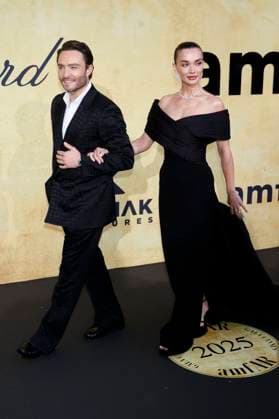Ed Westwick and Amy Jackson at the 31 amfAR Gala Cannes as part of the Festival de Cannes 2025 78 Cannes International Film Festival at the HÃ tel du Cap Eden Roc Antibes, 22 05 2025 Foto:xD.xBedrosianx xFuturexImagex amfar_5769