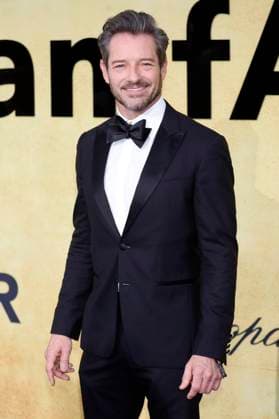 Ian Bohen at the 31 amfAR Gala Cannes as part of the Festival de Cannes 2025 78 Cannes International Film Festival at the HÃ tel du Cap Eden Roc Antibes, 22 05 2025 Foto:xD.xBedrosianx xFuturexImagex amfar_5826