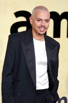 Evan Ross at the 31 amfAR Gala Cannes as part of the Festival de Cannes 2025 78 Cannes International Film Festival at the Hôtel du Cap Eden Roc Antibes, 22 05 2025 Foto:xD.xBedrosianx xFuturexImagex amfar_5844