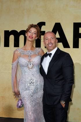 Festival de Cannes amfAR Gala Judith Leiber and Jason Oppenheim at the amfAR Gala during the 78 Cannes Film Festival at the Hotel du Cap Eden Roc in Antibes Copyright: xEventpressxKochanx