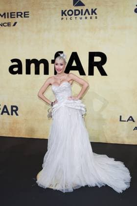 Festival de Cannes amfAR Gala Aliia Roza at the amfAR Gala during the 78 Cannes Film Festival at the Hotel du Cap Eden Roc in Antibes Copyright: xEventpressxKochanx