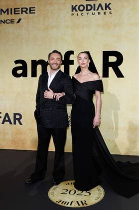 Festival de Cannes amfAR Gala Ed Westwick and Amy Jackson at the amfAR Gala during the 78 Cannes Film Festival at the Hotel du Cap Eden Roc in Antibes Copyright: xEventpressxKochanx