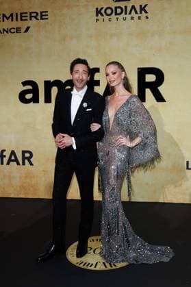 Festival de Cannes amfAR Gala Adrien Brody and Georgina Chapman at the amfAR Gala during the 78 Cannes Film Festival at the Hotel du Cap Eden Roc in Antibes Copyright: xEventpressxKochanx