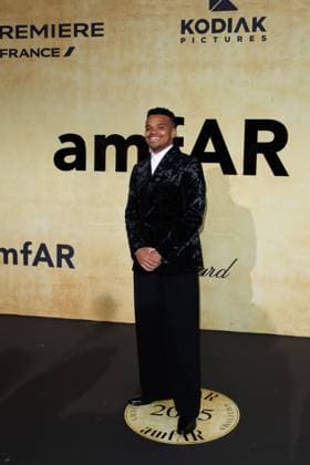 Festival de Cannes amfAR Gala Elijah Wright at the amfAR Gala during the 78 Cannes Film Festival at the Hotel du Cap Eden Roc in Antibes Copyright: xEventpressxKochanx