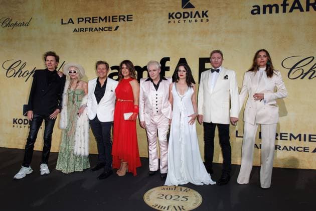 Festival de Cannes amfAR Gala John Taylor, Gela Nash Taylor, Roger Taylor, Gisella Bernales, Nick Rhodes, Alexandra Stama, Simon Le Bon and Yasmin Le Bon at the amfAR Gala during the 78 Cannes Film Festival at the Hotel du Cap Eden Roc in Antibes Copyright: xEventpressxKochanx