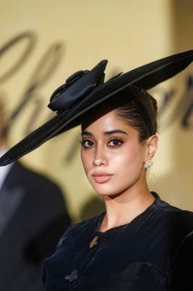 Festival de Cannes amfAR Gala Janhvi Kapoor at the amfAR Gala during the 78 Cannes Film Festival at the Hotel du Cap Eden Roc in Antibes Copyright: xEventpressxKochanx