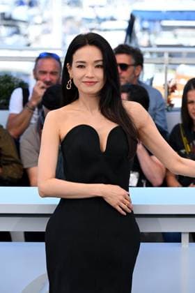 Internationale Filmfestspiele von Cannes, Kuang Ye Shi Dai - Resurrection Photocall Cannes Film Festival 2025 Cannes, 13-24 May 2025 78th Cannes Film Festival. Photocall film: Resurrection In the photo: Shu Qi Cannes France  Copyright: xIPA ABACAx