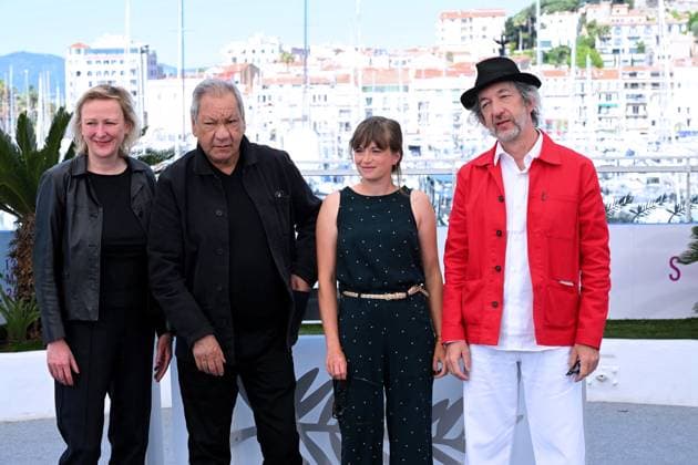 Cannes Film Festival 2025 Cannes, May 13-24, 2025 78th Cannes Film Festival. Photocall film: Ange In the photo: Tony Gatlif, Arthur H, Suzanne Aubert, Delphine Mantoulet Cannes France  Copyright: xIPA ABACAx